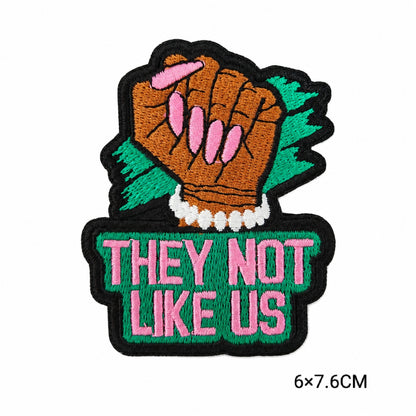 New Hot Selling Greek Sorority Pink Green Embroidered Patch 1908 Pretty Soror
